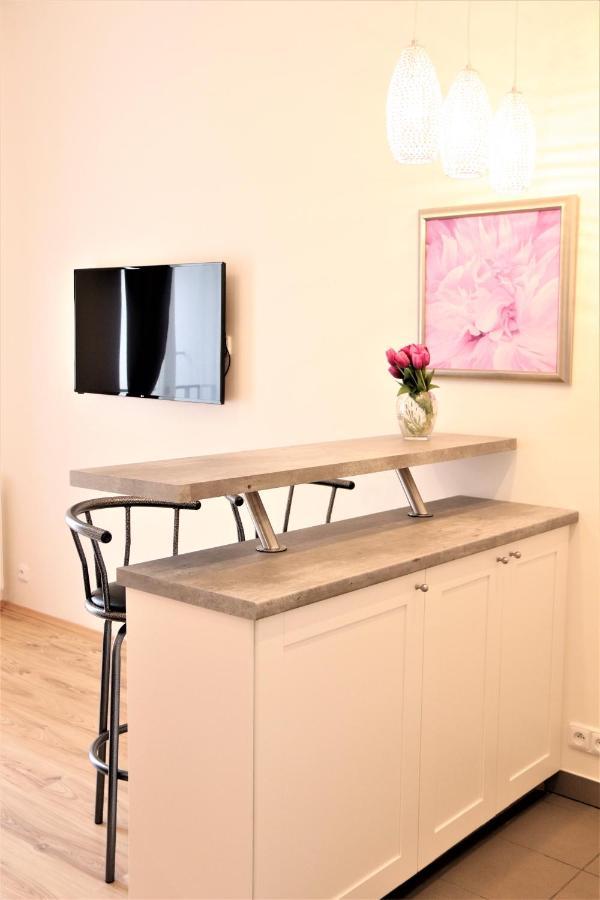Flowers Hotel apartamentowy 2*